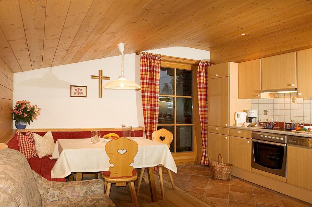 Kinder-Bauernhof Ederbauer Flachau Exterior foto